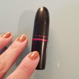 MAC Viva Glam II A7